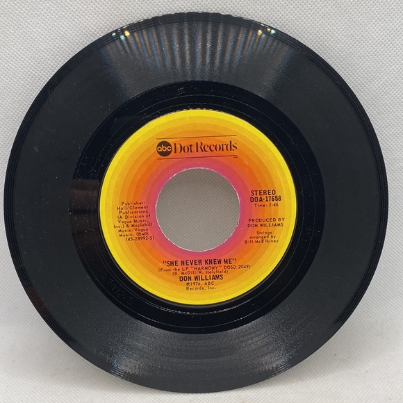 Country 45 Don Williams :Ramblin / She Never Knew Me on ABC Dot Records 7” Vinyl - Picture 4 of 5